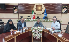 نشست ۷۶ کاشان‌شناسی با موضوع «از کارگری کارخانه حریر مخمل تا مدیریت آموزش و پرورش»